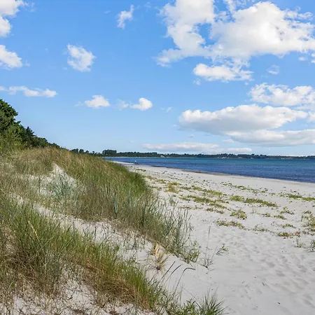 Gorgeous In With Wifi Apartment Altenkirchen (Mecklenburg-Vorpommern)